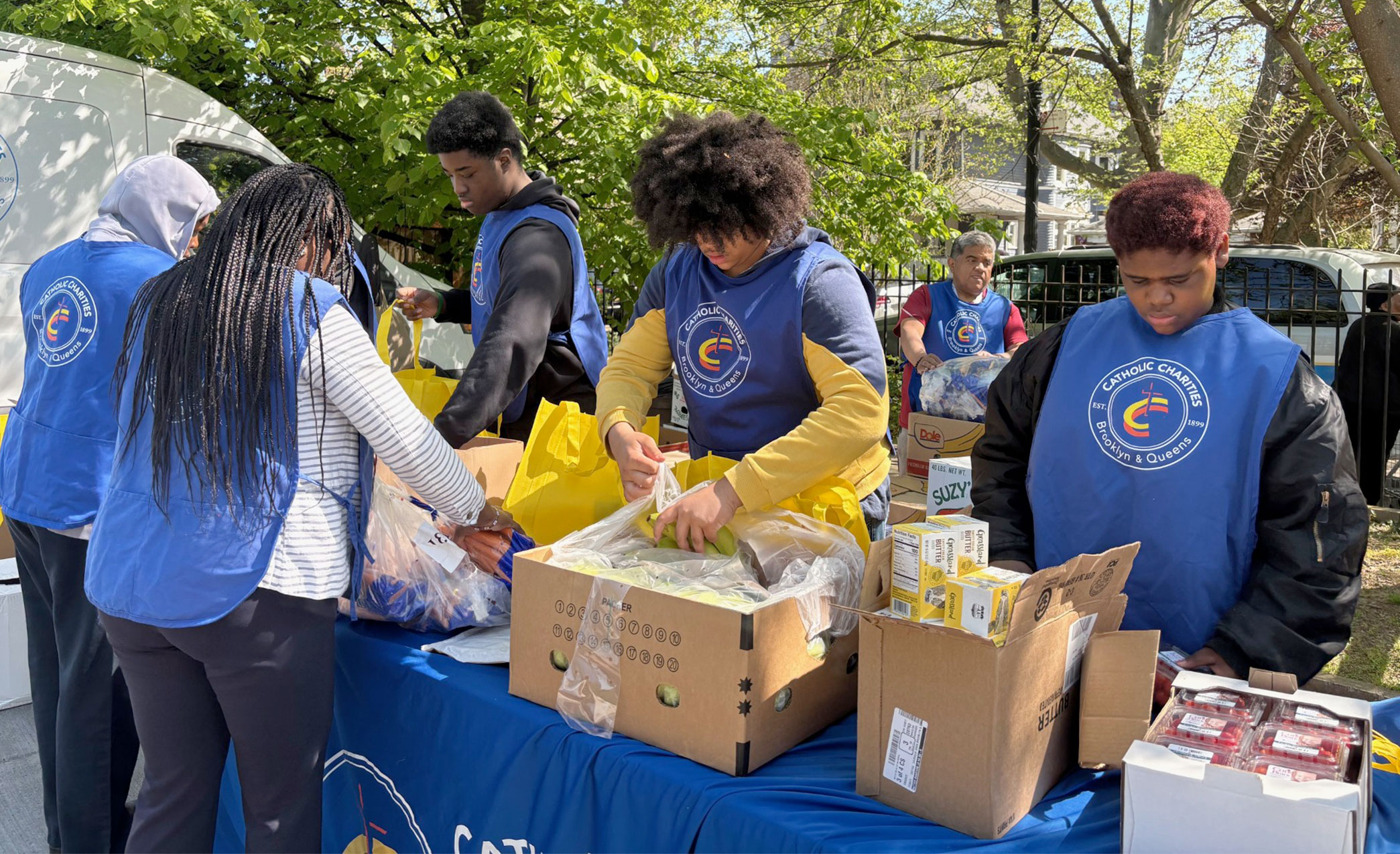 Volunteers in brooklyn